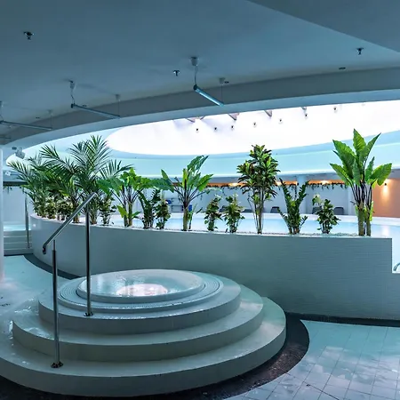 In With Pool And Jacuzzi Appartamento *